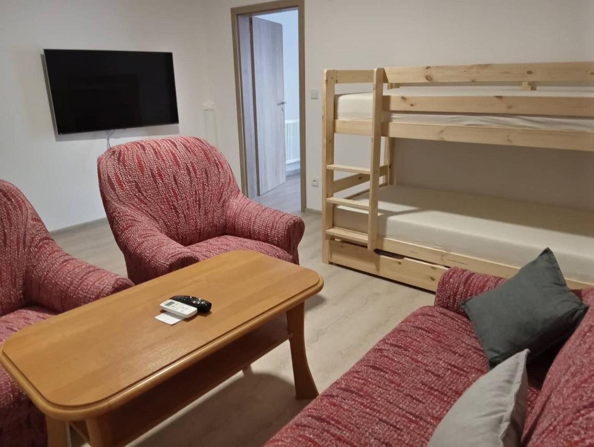 Appartement V Centru à Lanžhot Extérieur photo